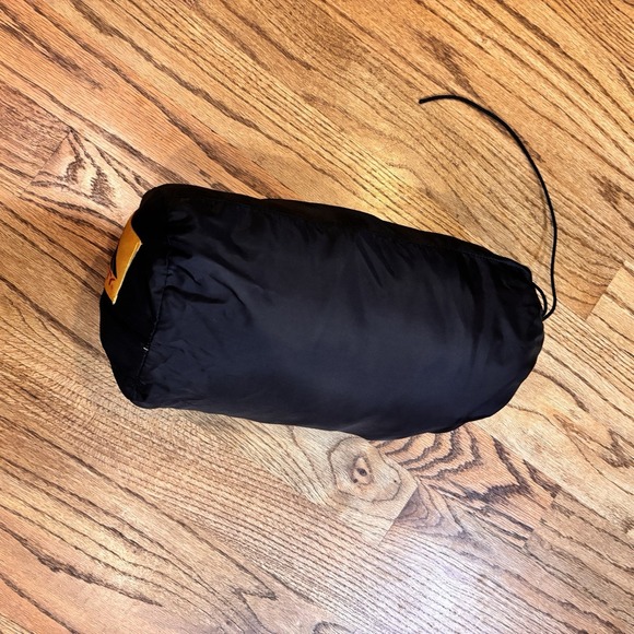 Kelty 100M Mummy Fleece Sleeping Bag Liner Black Lightweight Camping Travel - Picture 6 of 7